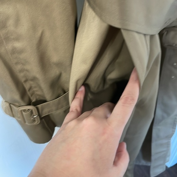 Vintage Christopher Hayes Men’s Tan Trench Coat Size 40R - Picture 7 of 16